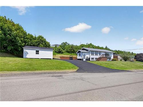 347 Dillon Ave, Dalhousie, NB 