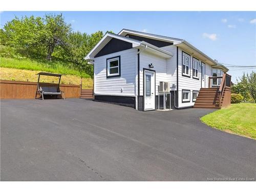 347 Dillon Ave, Dalhousie, NB 