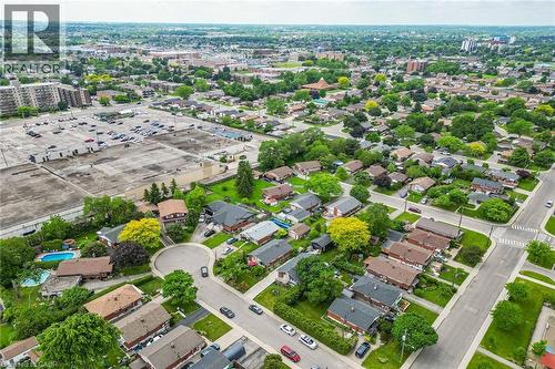 10 Helga Court, Hamilton, ON 