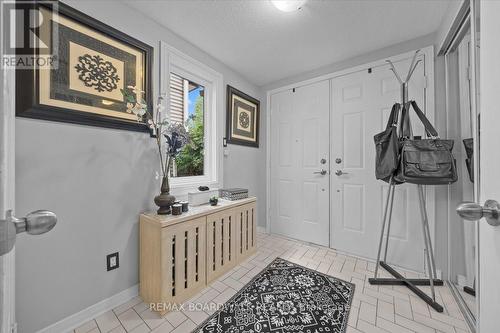 24 Hackett Street, Ottawa, ON 