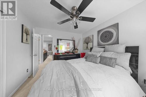 24 Hackett Street, Ottawa, ON 