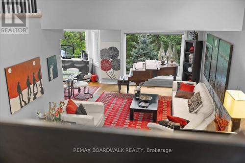 24 Hackett Street, Ottawa, ON 