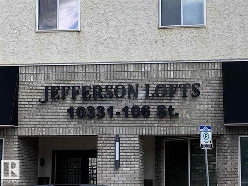 #35 10331 106 ST NW  Edmonton, AB T5J 1H8
