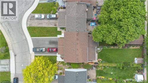 210 Golden Orchard Drive, Hamilton, ON 