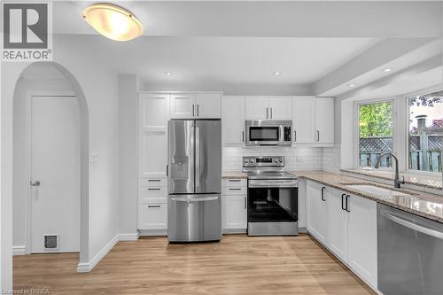 210 Golden Orchard Drive, Hamilton, ON 