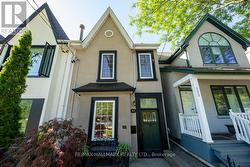 101 PEARS AVENUE Toronto, ON M5R 1S9