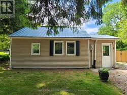 1 DUNDAS STREET Newbury, ON N0L 1Z0