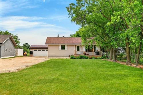5437 Main St, St Andrews, MB 