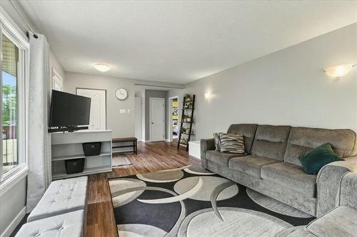 5437 Main St, St Andrews, MB 