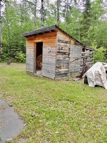 53 Ayers Cove, Manigotagan, MB 