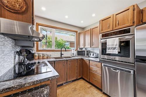 48 Jubinville Bay, Winnipeg, MB 