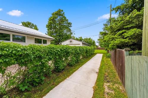 48 Jubinville Bay, Winnipeg, MB 