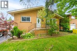 46 SANATORIUM Road  Hamilton, ON L9C 1Y2