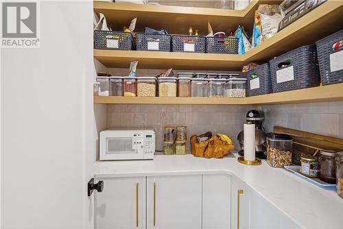 2303 Treeview Road, Sudbury, ON 