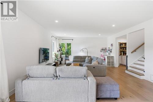 2303 Treeview Road, Sudbury, ON 