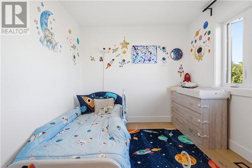 2303 Treeview Road, Sudbury, ON 