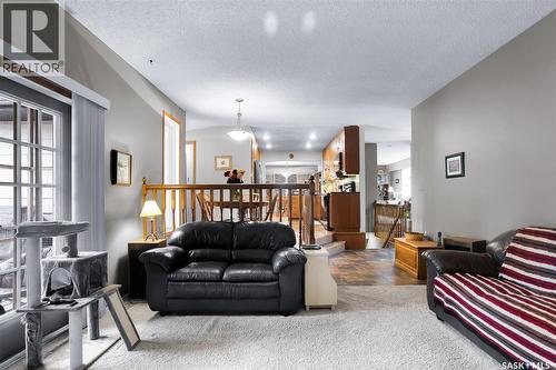 330 Whiteshore Way, Saskatoon, SK 