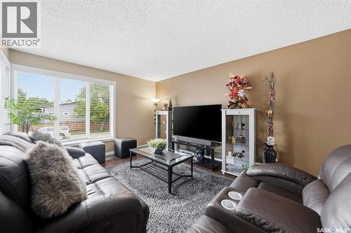 235 Benesh Crescent, Saskatoon, SK 