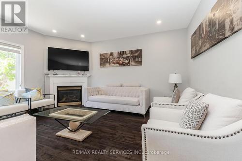 29 Sir Jacobs Crescent, Brampton, ON 