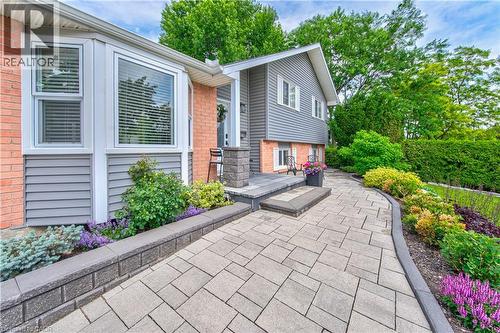 399 Grand River Boulevard, Kitchener, ON 