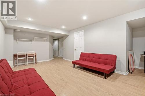 4413 Peter Drive, Burlington, ON 