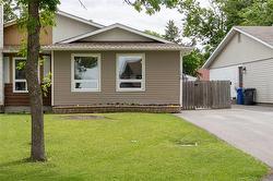 179 Lake Village RD  Winnipeg, MB R3T 4M7
