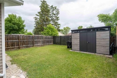 179 Lake Village Rd, Winnipeg, MB 
