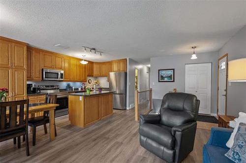 179 Lake Village Rd, Winnipeg, MB 