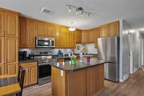 179 Lake Village Rd, Winnipeg, MB 