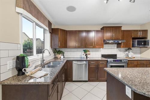 180 Bridgeland Dr, Winnipeg, MB 