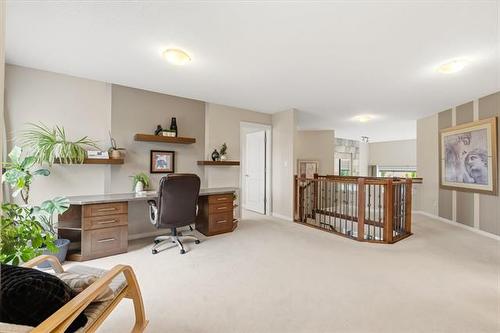 180 Bridgeland Dr, Winnipeg, MB 