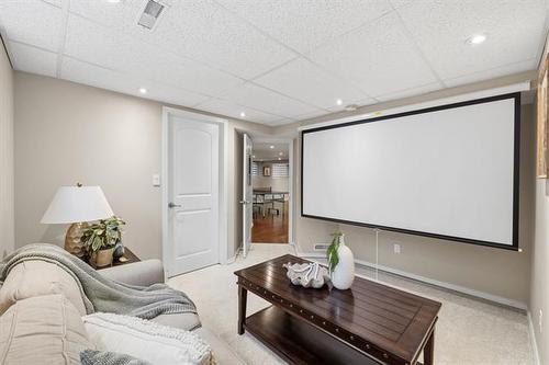 180 Bridgeland Dr, Winnipeg, MB 