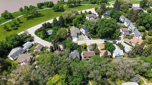 31 Hemlock Pl, Winnipeg, MB 