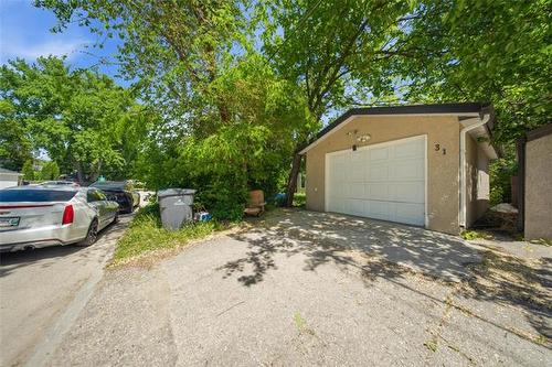 31 Hemlock Pl, Winnipeg, MB 