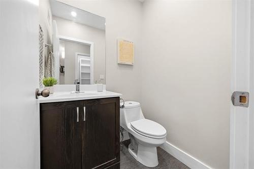 B-711 Niagara St, Winnipeg, MB 