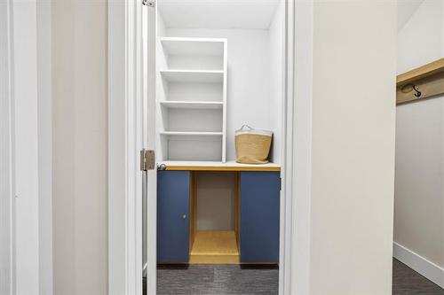 B-711 Niagara St, Winnipeg, MB 