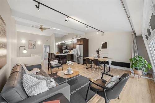 B-711 Niagara St, Winnipeg, MB 