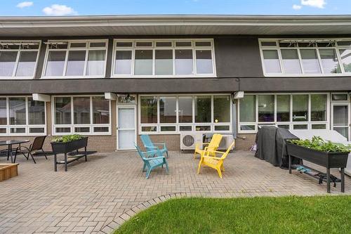 B-711 Niagara St, Winnipeg, MB 