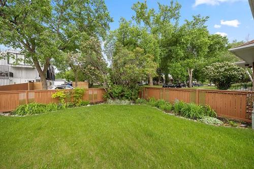 B-711 Niagara St, Winnipeg, MB 