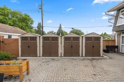 B-711 Niagara St, Winnipeg, MB 