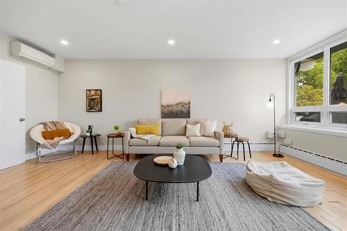 B-711 Niagara St, Winnipeg, MB 