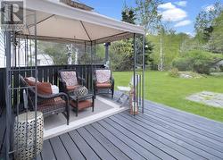 Outdoor Patio - 