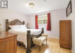Primary Bedroom - 