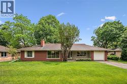 45 WAVERLEY Drive Guelph, ON N1E 1G7