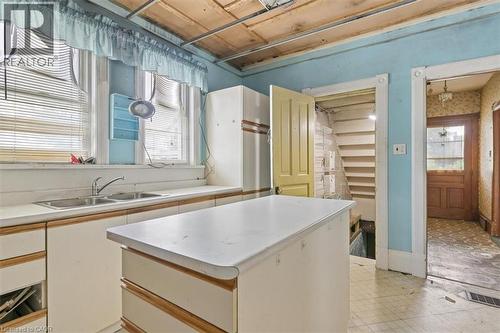 427 Duke Street W, Kitchener, ON - Indoor Photo Showing Kitchen With Double Sink