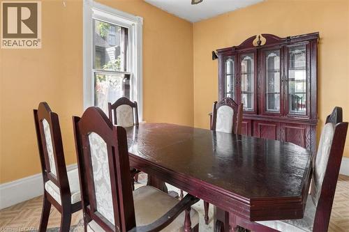 427 Duke Street W, Kitchener, ON - Indoor Photo Showing Dining Room