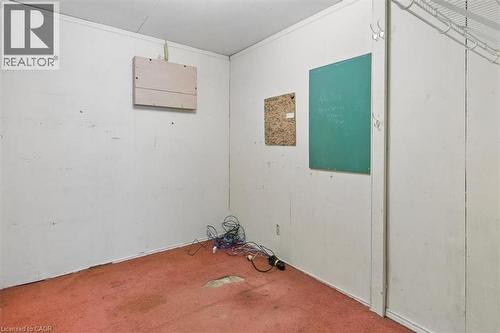 427 Duke Street W, Kitchener, ON - Indoor Photo Showing Other Room