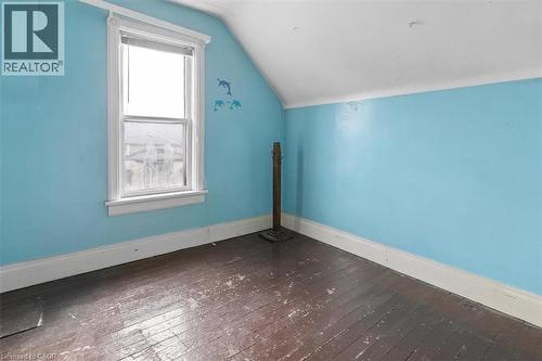427 Duke Street W, Kitchener, ON - Indoor Photo Showing Other Room