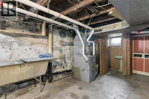 427 Duke Street W, Kitchener, ON - Indoor Photo Showing Basement