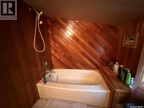309 4Th Avenue Sw, Eston, SK 